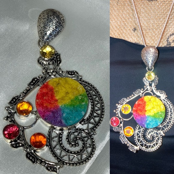 Druzy Quartz & Citrine Handmade Pendant Necklace - Picture 3 of 5